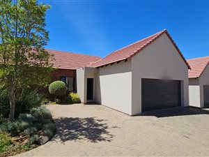 Townhouse in Wild Olive Estate