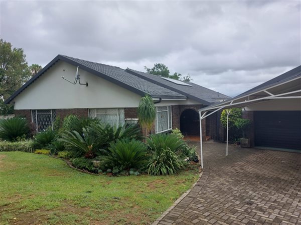 4 Bed House in Aviary Hill