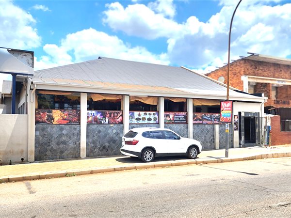 500  m² Commercial space in Kempton Park Central