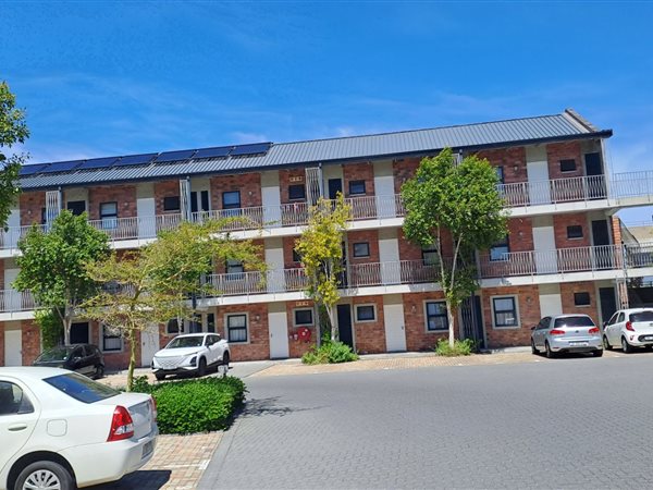 2 Bedroom Flat 2 Bedroom Flat