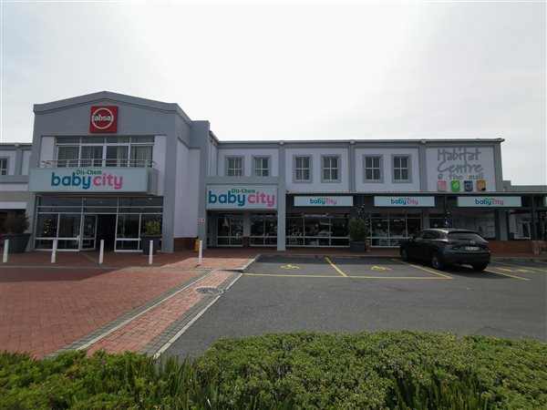 837  m² Commercial space in Somerset West Central
