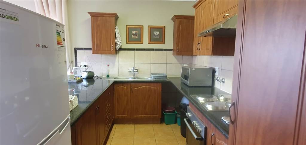 1 Bed Apartment in Louis Trichardt photo number 13