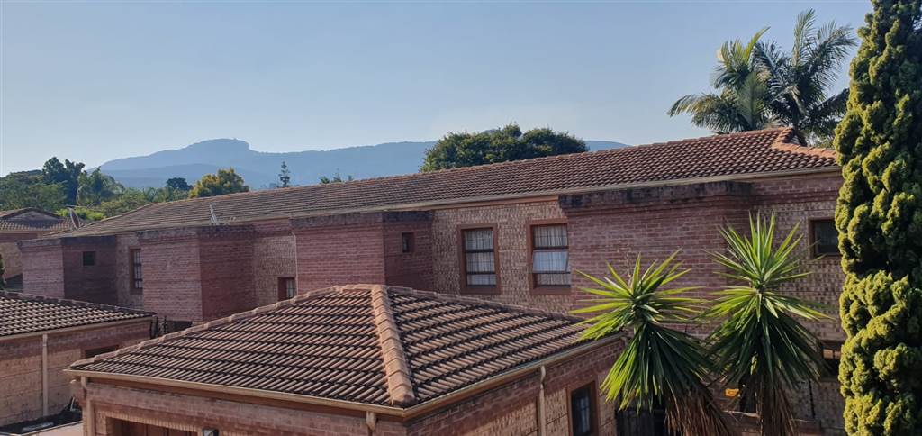 1 Bed Apartment in Louis Trichardt photo number 4