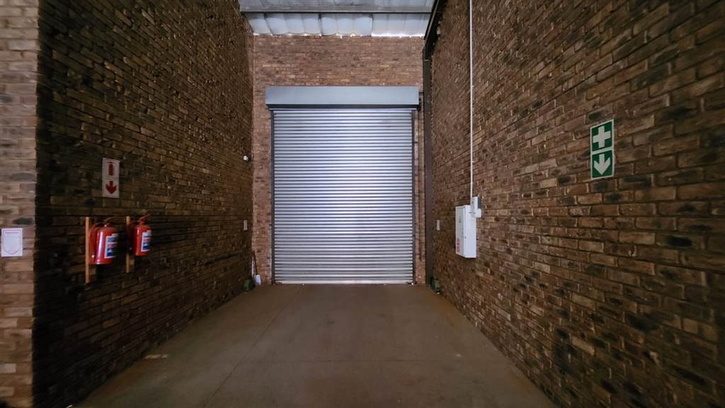 306  m² Industrial space in Kirkney photo number 13