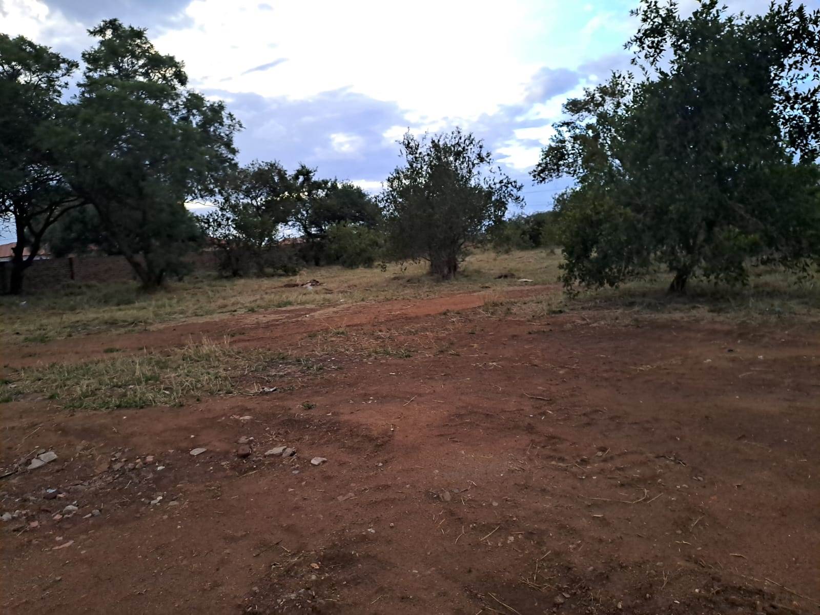 1500 m² Land available in Marblehall photo number 2