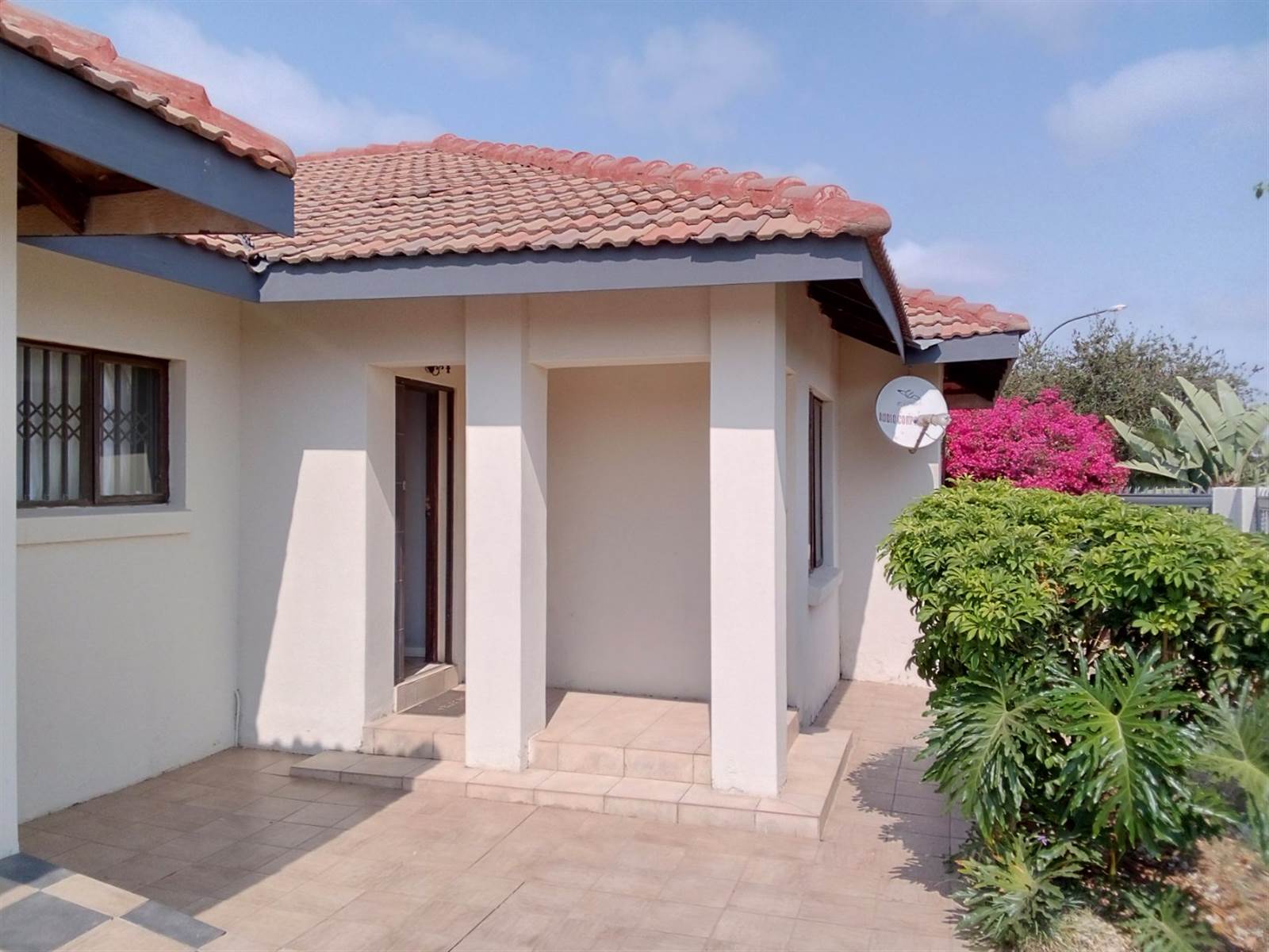 3 Bed House in Serala View photo number 4