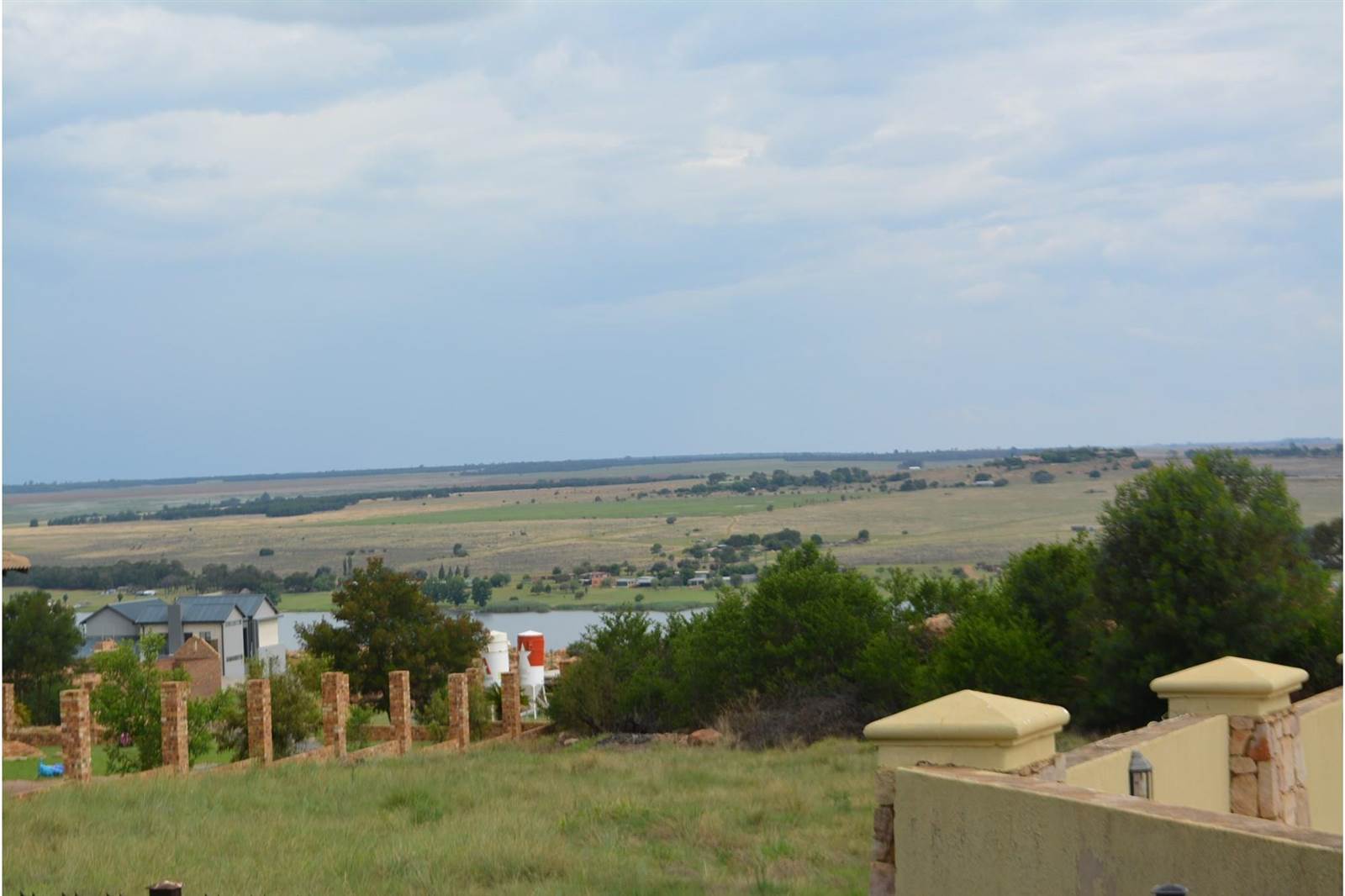 2602 m² Land available in Kungwini Country Estate photo number 3