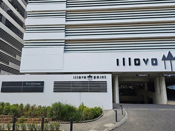 293  m² Office Space in Illovo