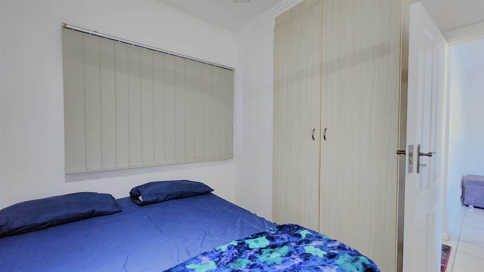 2 Bed Apartment in Shelly Beach photo number 15