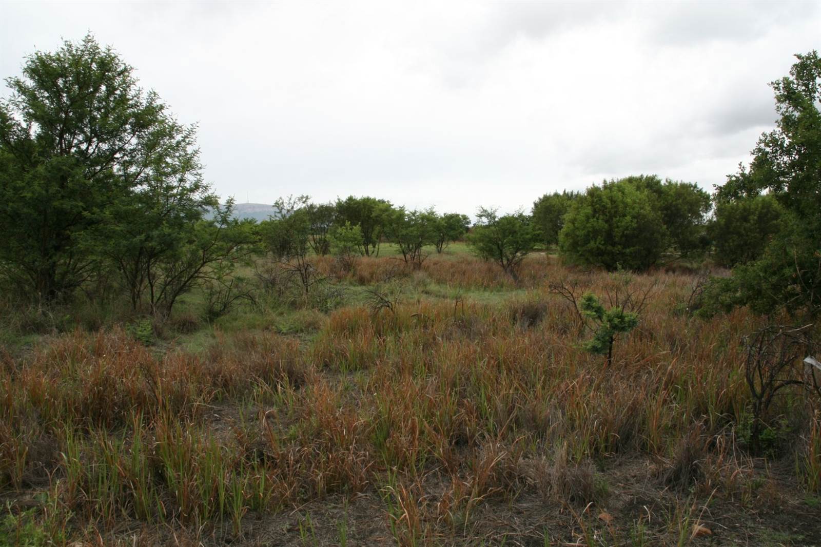 1071 m² Land available in Hartbeespoort Dam photo number 3