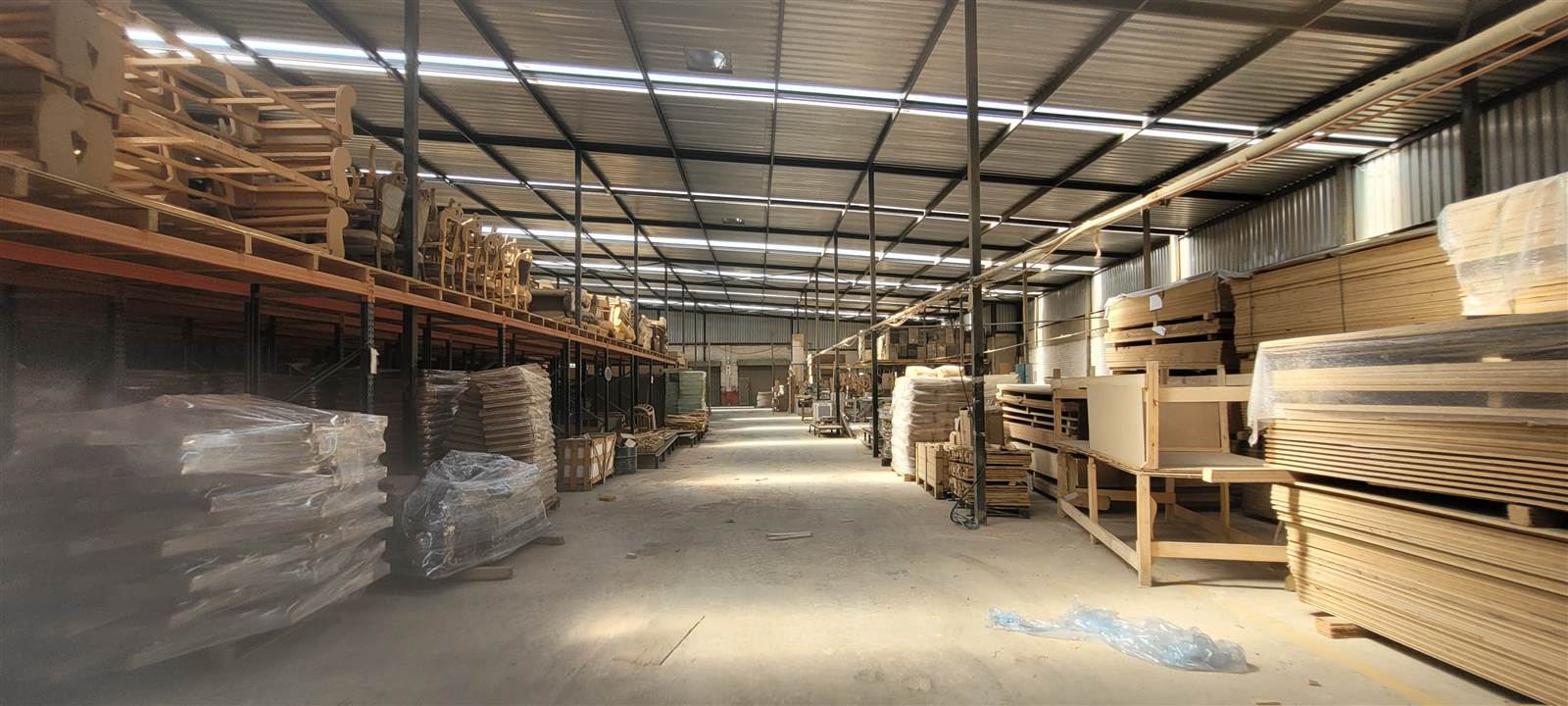 2000  m² Industrial space in Industria West photo number 6