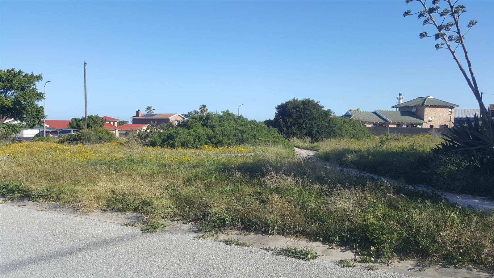 1332 m² Land available in Bluewater Bay photo number 1