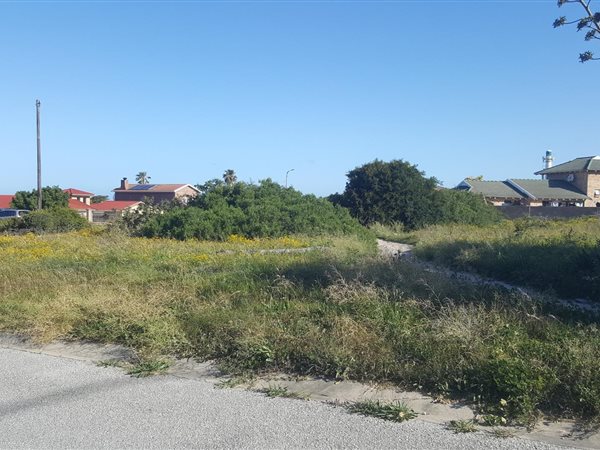 1332 m² Land available in Bluewater Bay
