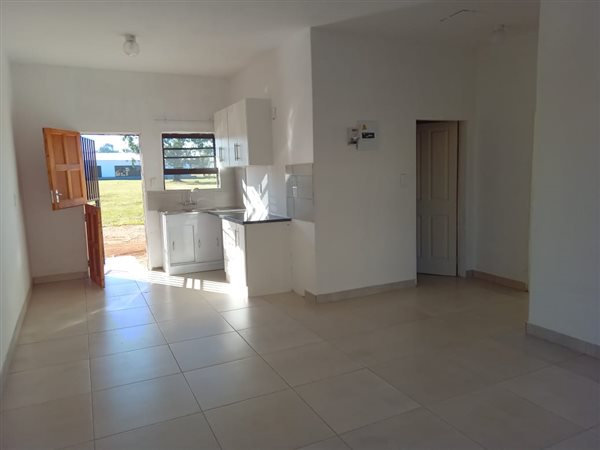 1 Bedroom Flat 1 Bedroom Flat