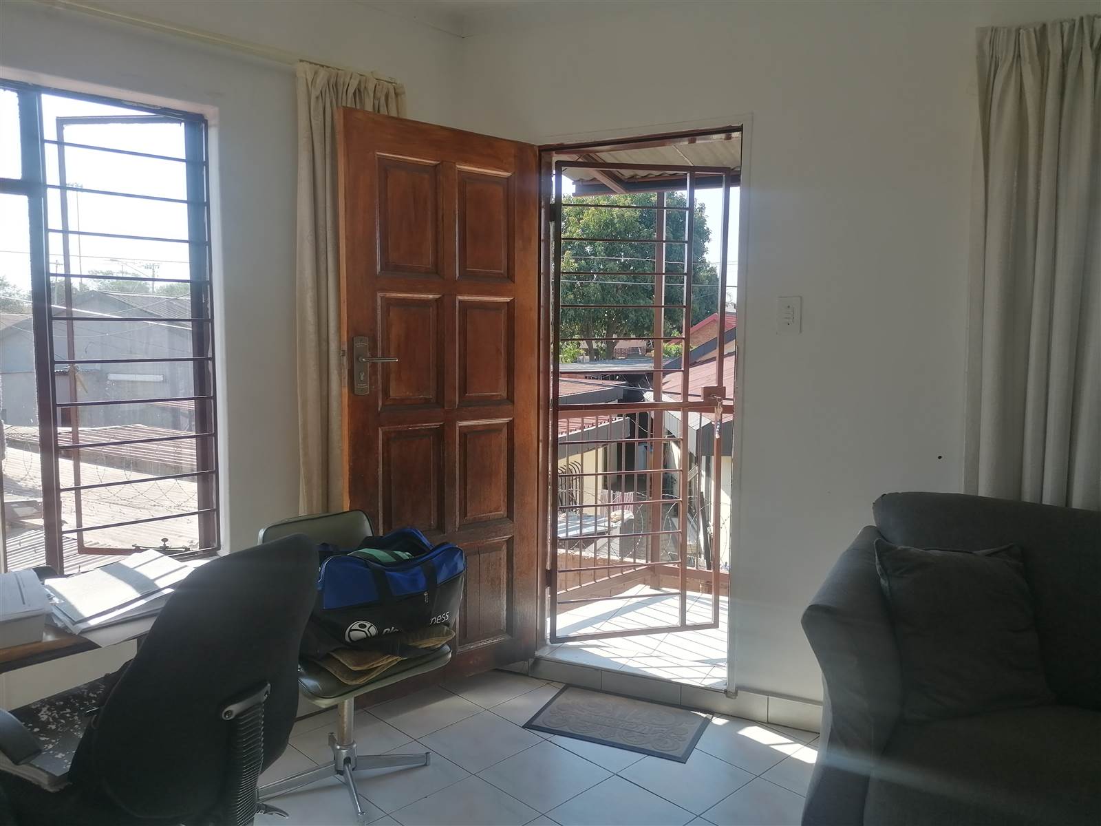 6 Bed House in Laudium photo number 16