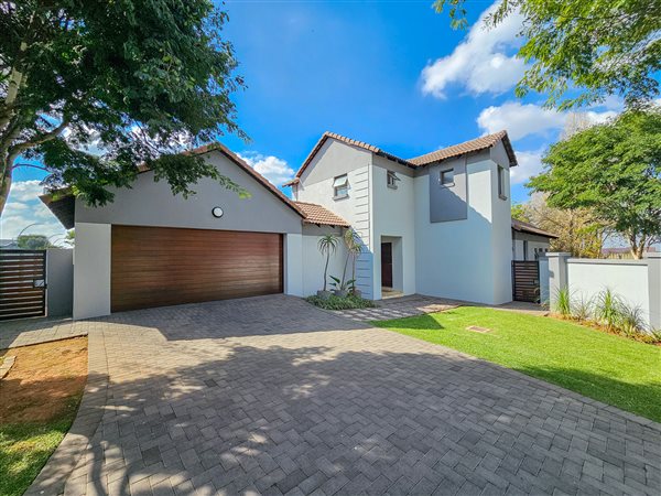 3 Bedroom House 3 Bedroom House