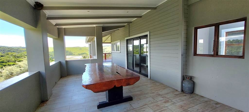 5 Bed House in Morgans Bay photo number 29