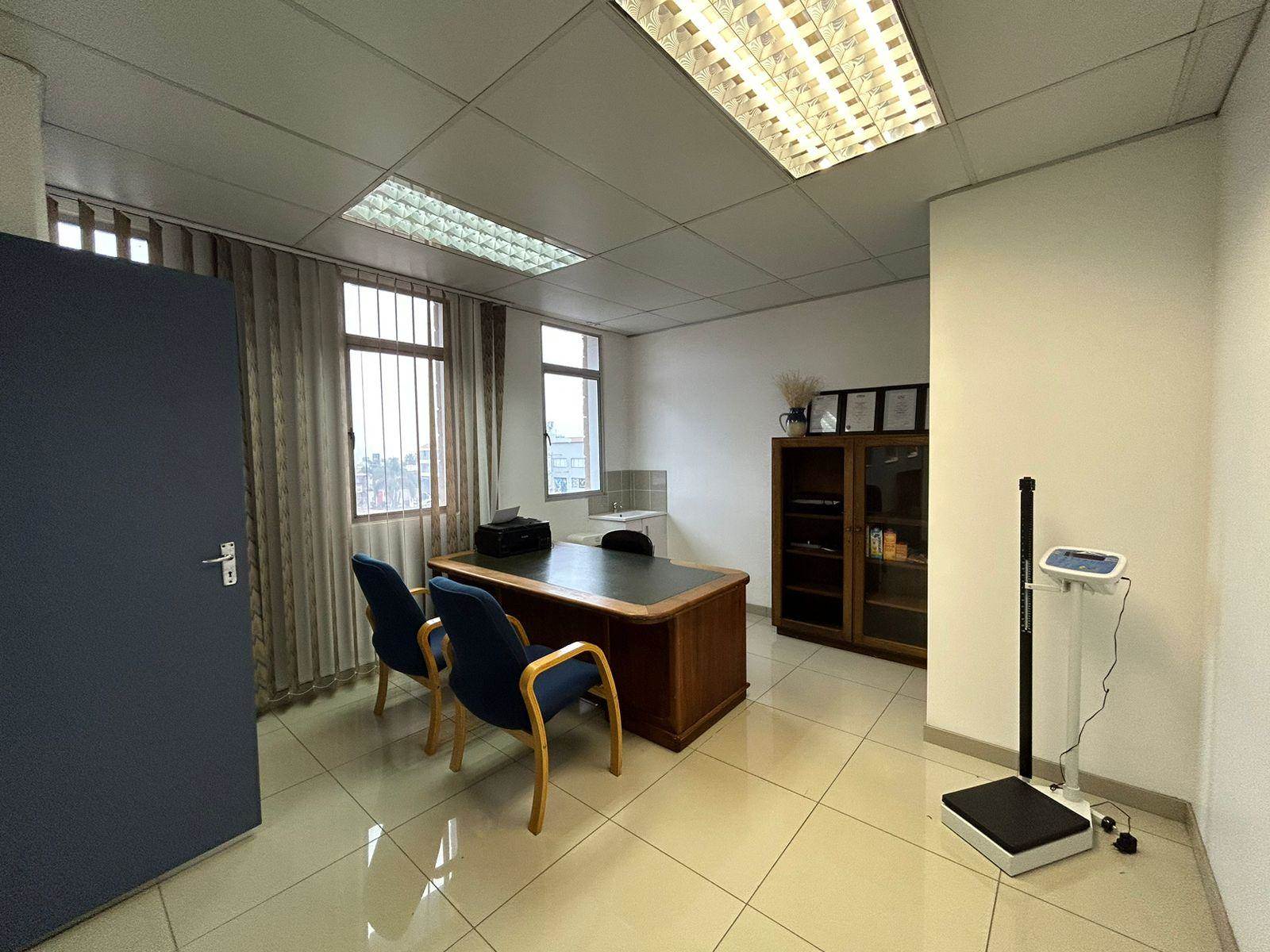 40  m² Commercial space in Northcliff photo number 9
