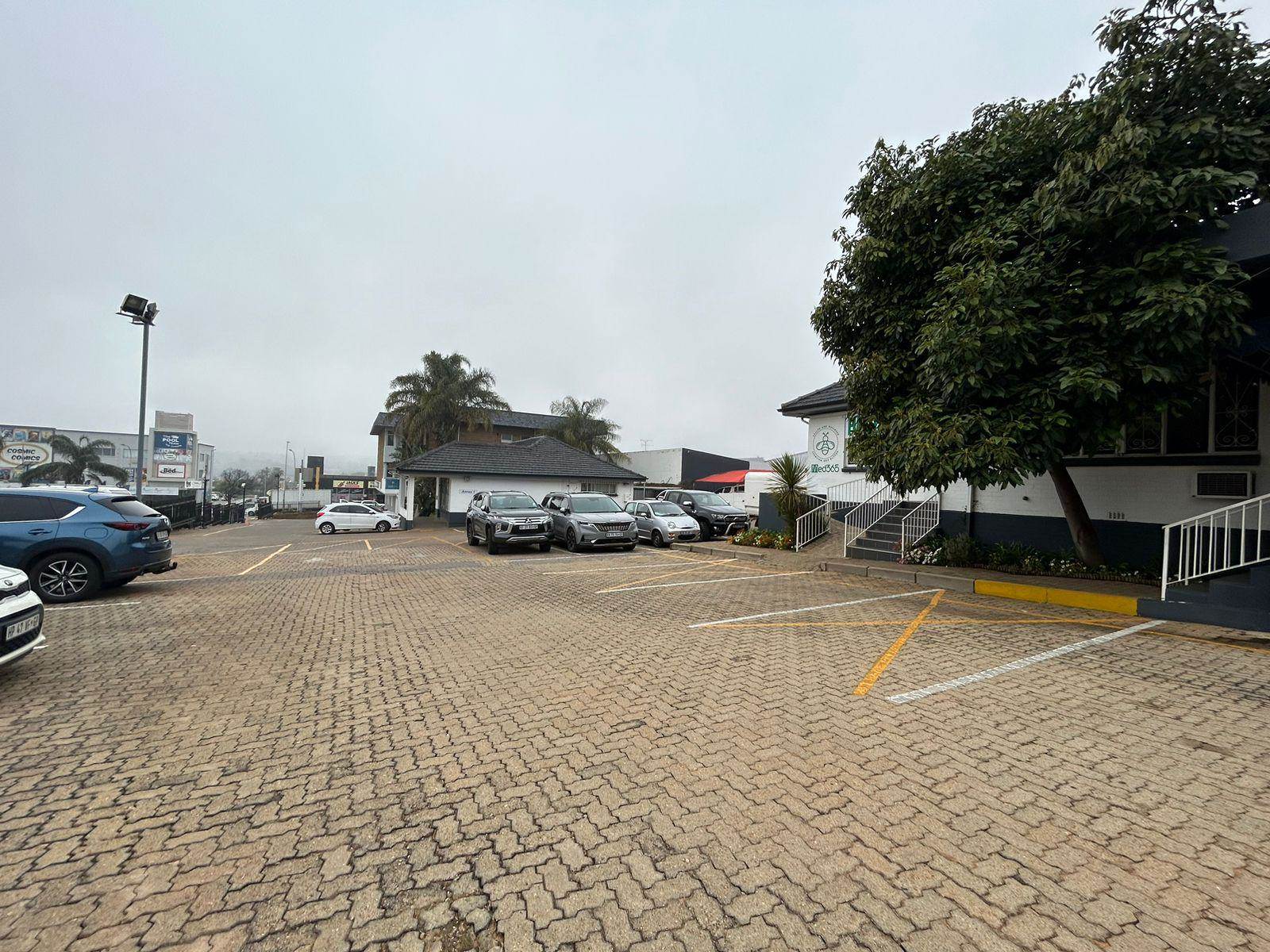 40  m² Commercial space in Northcliff photo number 3