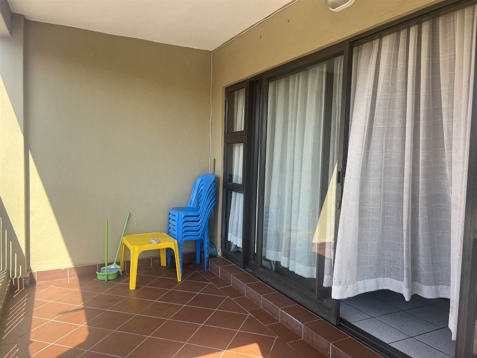3 Bed Apartment in Palmiet photo number 8