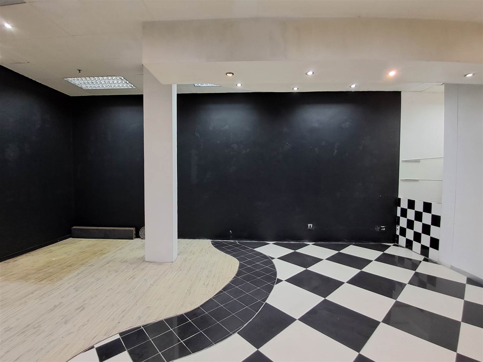 55  m² Retail Space in Randpark photo number 7