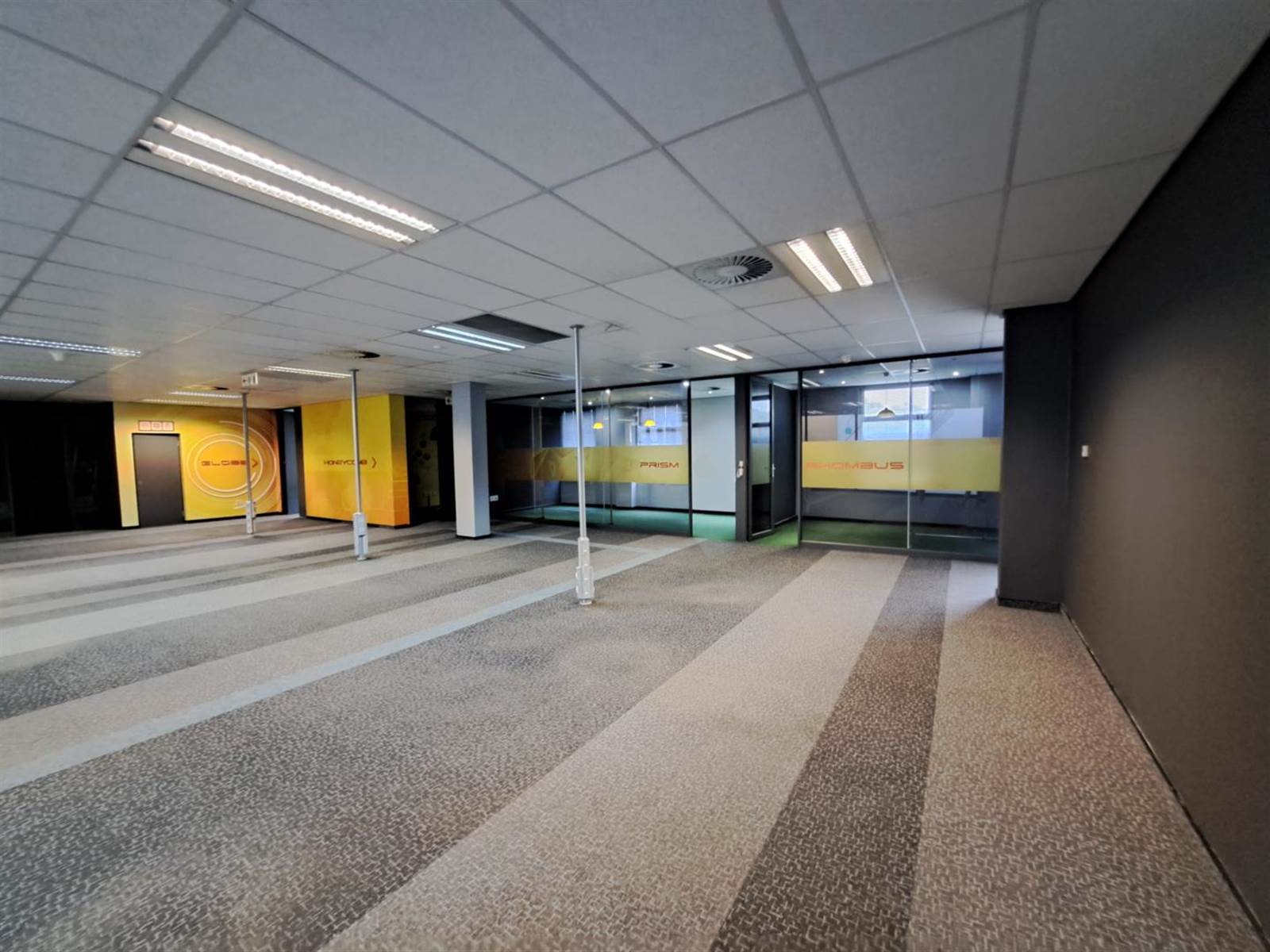 5000  m² Office Space in Menlyn photo number 16
