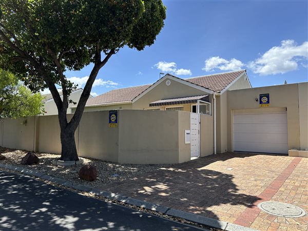 3 Bedroom House 3 Bedroom House