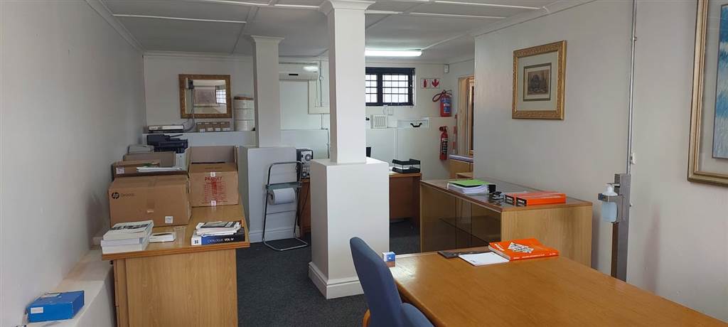 65  m² Office Space in Newton Park photo number 6