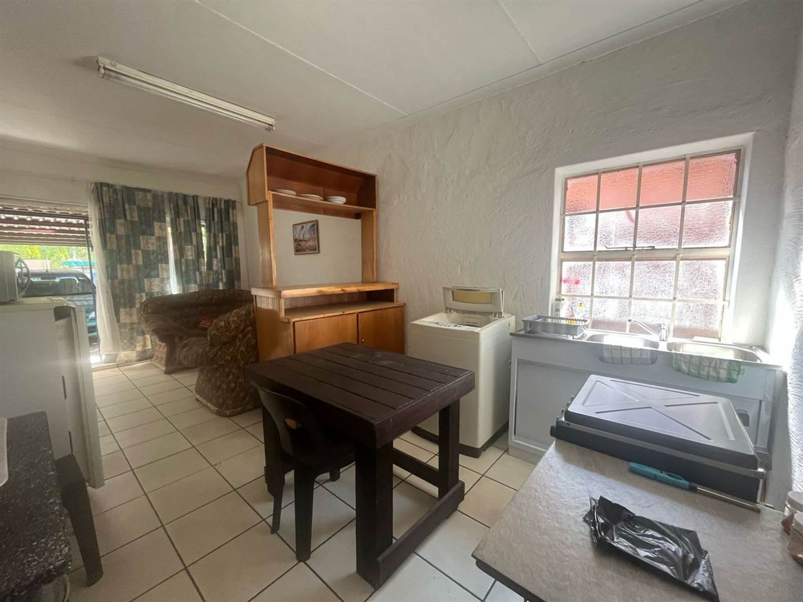 1 Bed Flat in Trichardt photo number 3