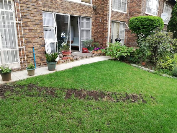 2 Bedroom Townhouse 2 Bedroom Townhouse