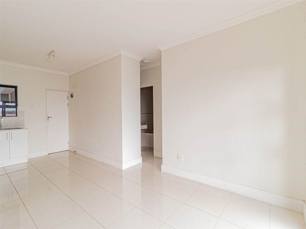 2 Bed Apartment in Tokai photo number 5