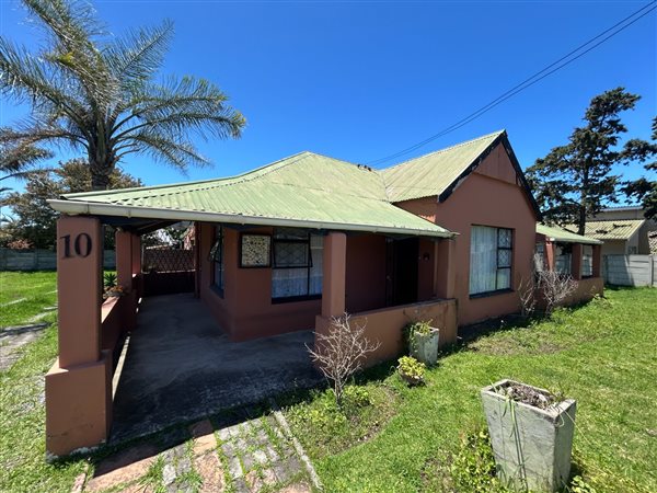 3 Bedroom House 3 Bedroom House