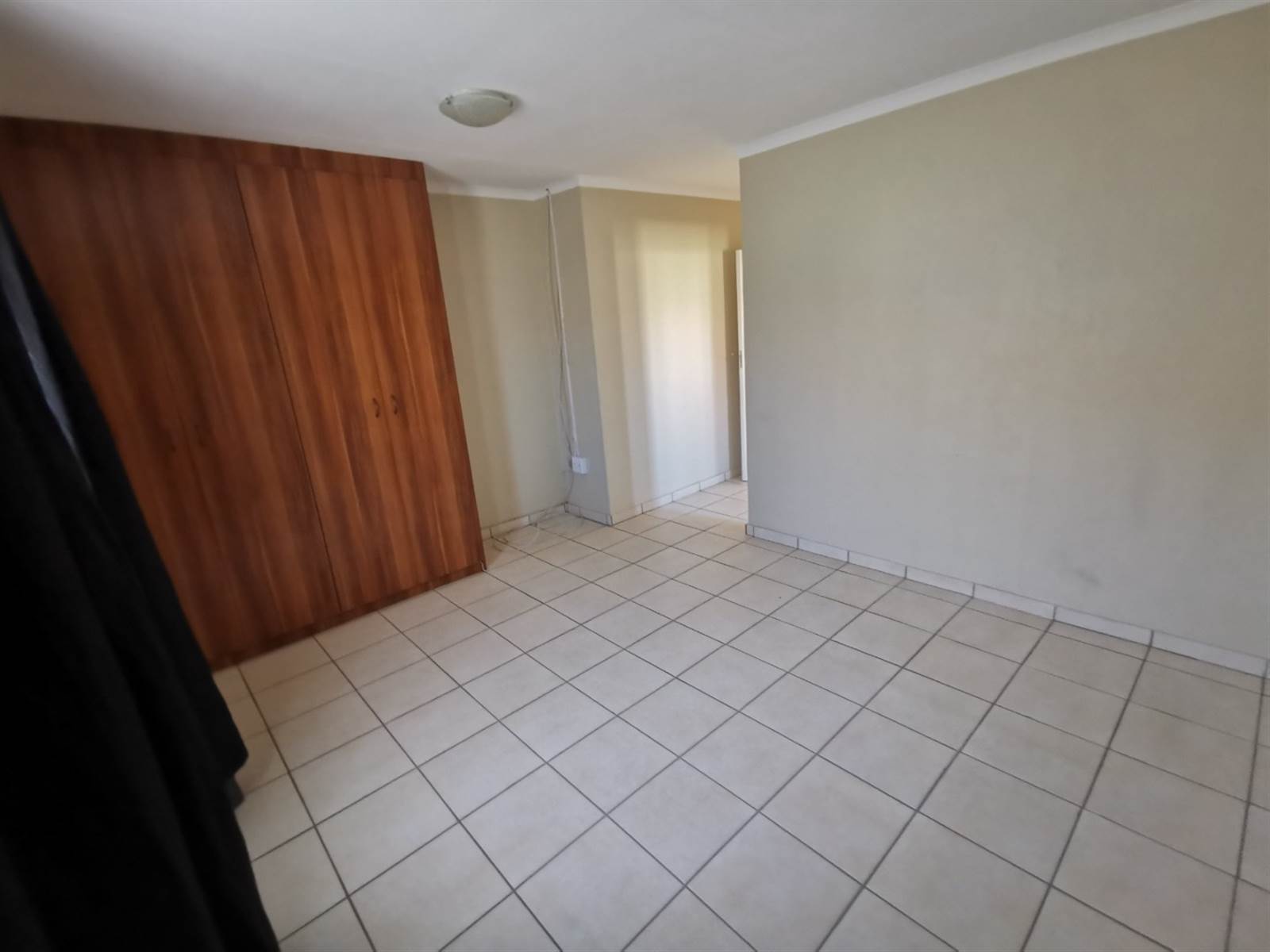 3 Bed House in Waterkloof East photo number 9