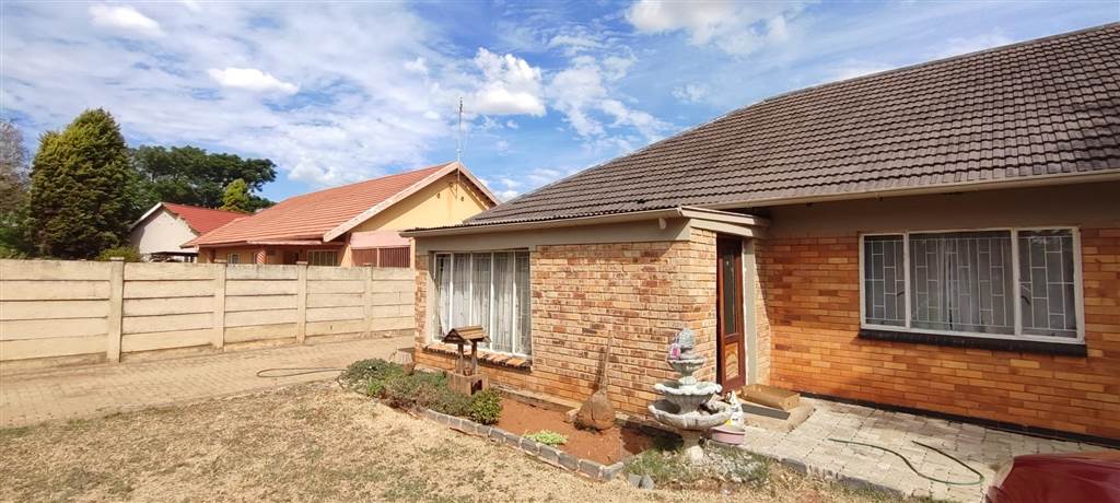 2 Bed House in Stilfontein photo number 22