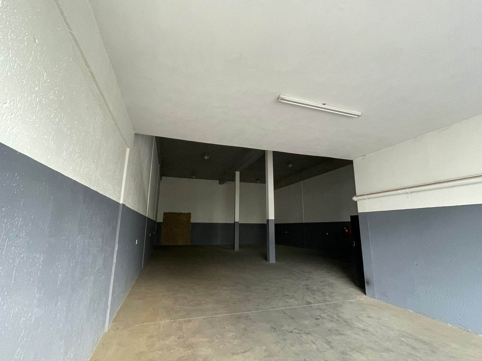 378  m² Industrial space in Pomona photo number 5
