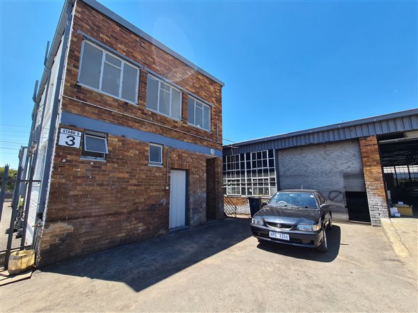 285  m² Industrial space