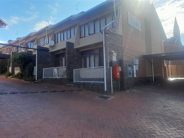 2 Bed Apartment in Silverfields