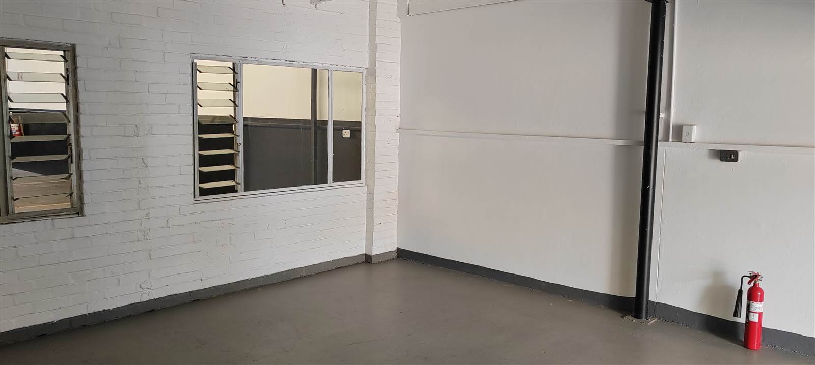 292  m² Industrial space in Silverton photo number 5