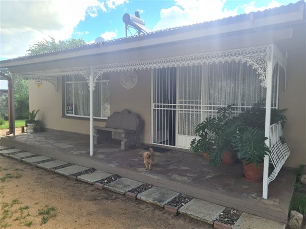 4 Bedroom House 4 Bedroom House