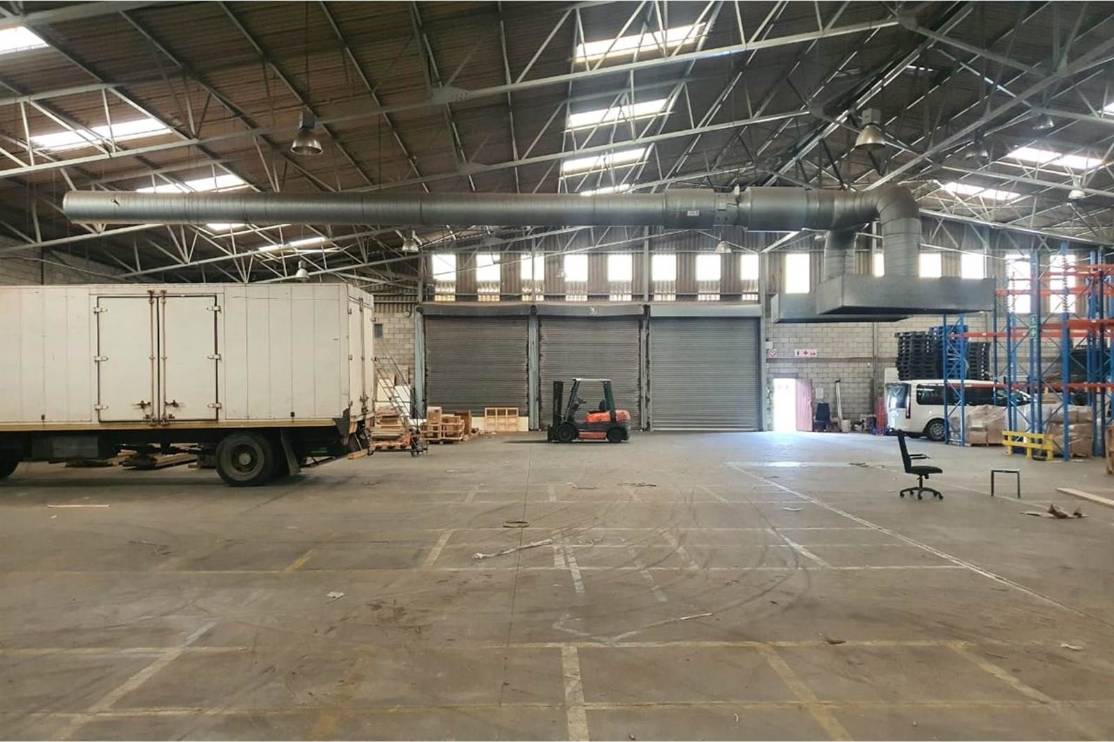 1200  m² Industrial space in Algoa Park photo number 11