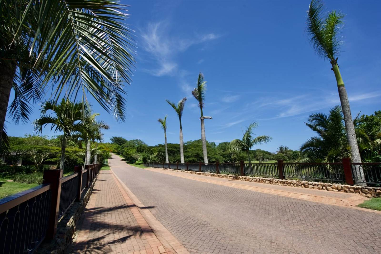 935 m² Land available in Brettenwood Coastal Estate photo number 11