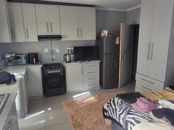 1 Bed Apartment