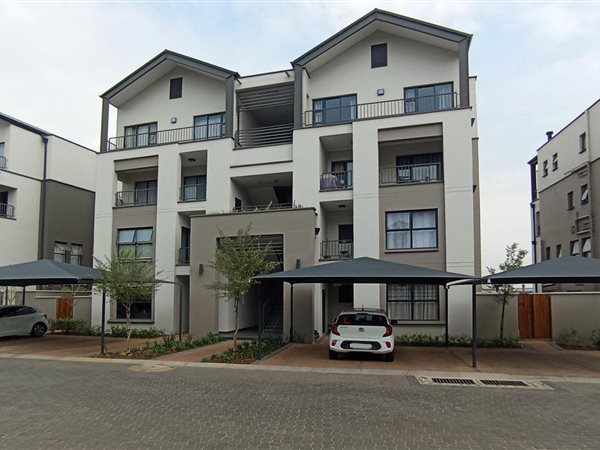 2 Bed Townhouse in Waterfall Estate