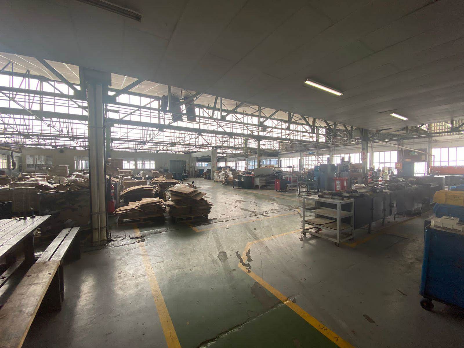 27091  m² Industrial space in Factoria photo number 25