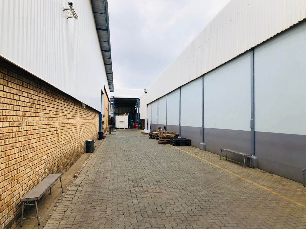 27091  m² Industrial space in Factoria photo number 17