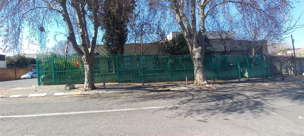 700  m² Industrial space in Jeppestown photo number 4