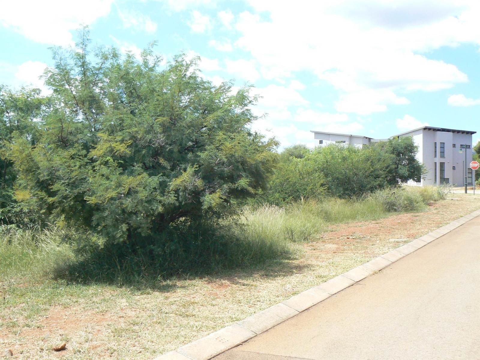 1022 m² Land available in Seasons Lifestyle Estate photo number 2