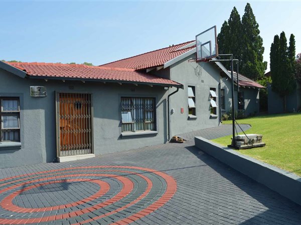 5 Bed House in Mulbarton