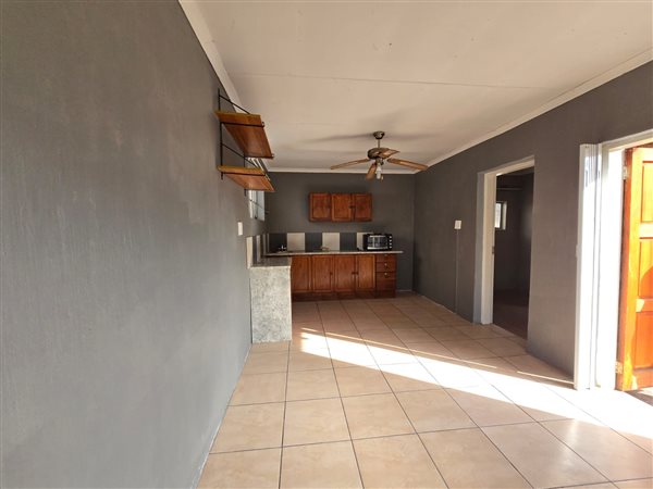 1 Bedroom Flat