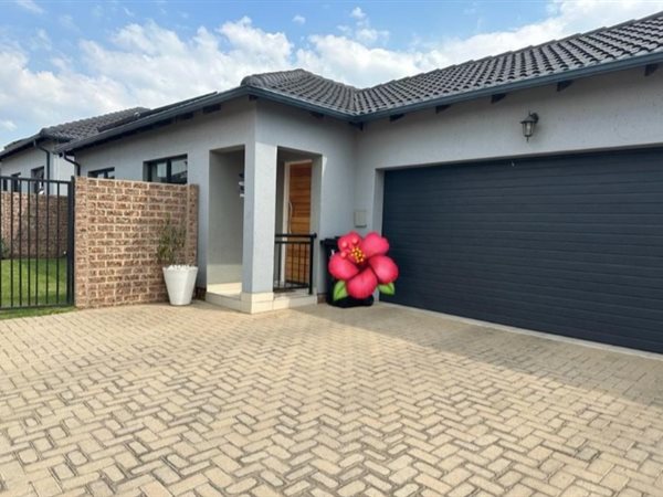 3 Bed Townhouse in Boksburg Central